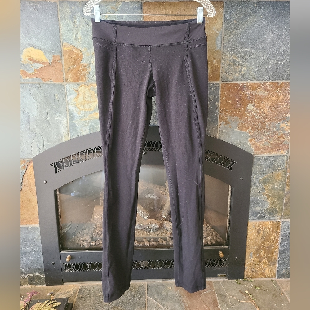 Lululemon Athletica Black Mid-rise Straight Leg Slim Fit Forme Pants size 8/Med